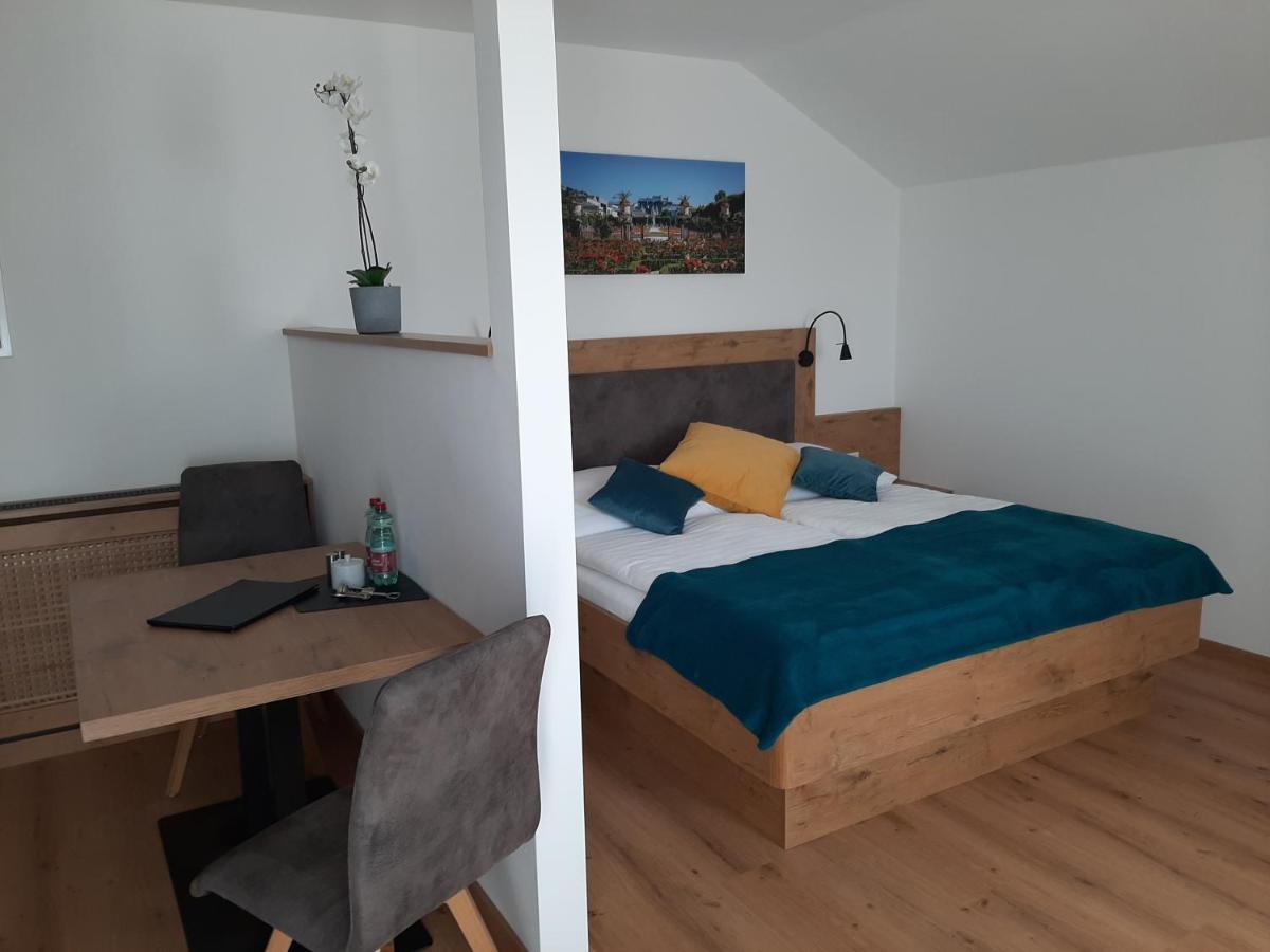Apartments By Pension Ballwein Salzburg Eksteriør bilde